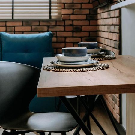Апартаменты Mini Loft Na Dachu Щецин Экстерьер фото